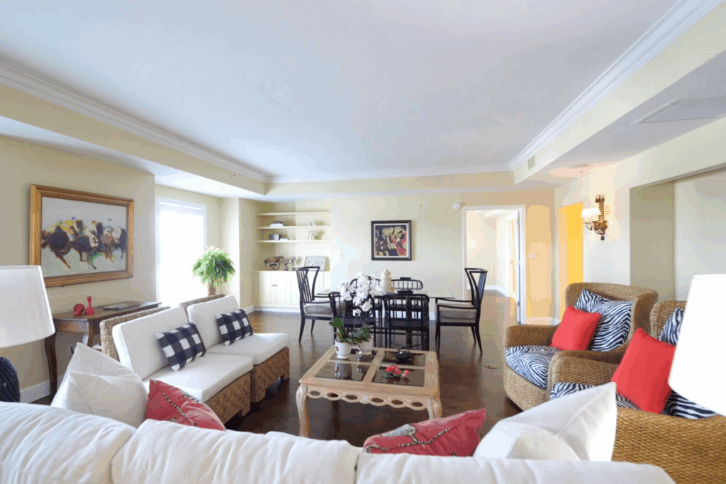 The 700 Montenero Floor Plan at The Glenview